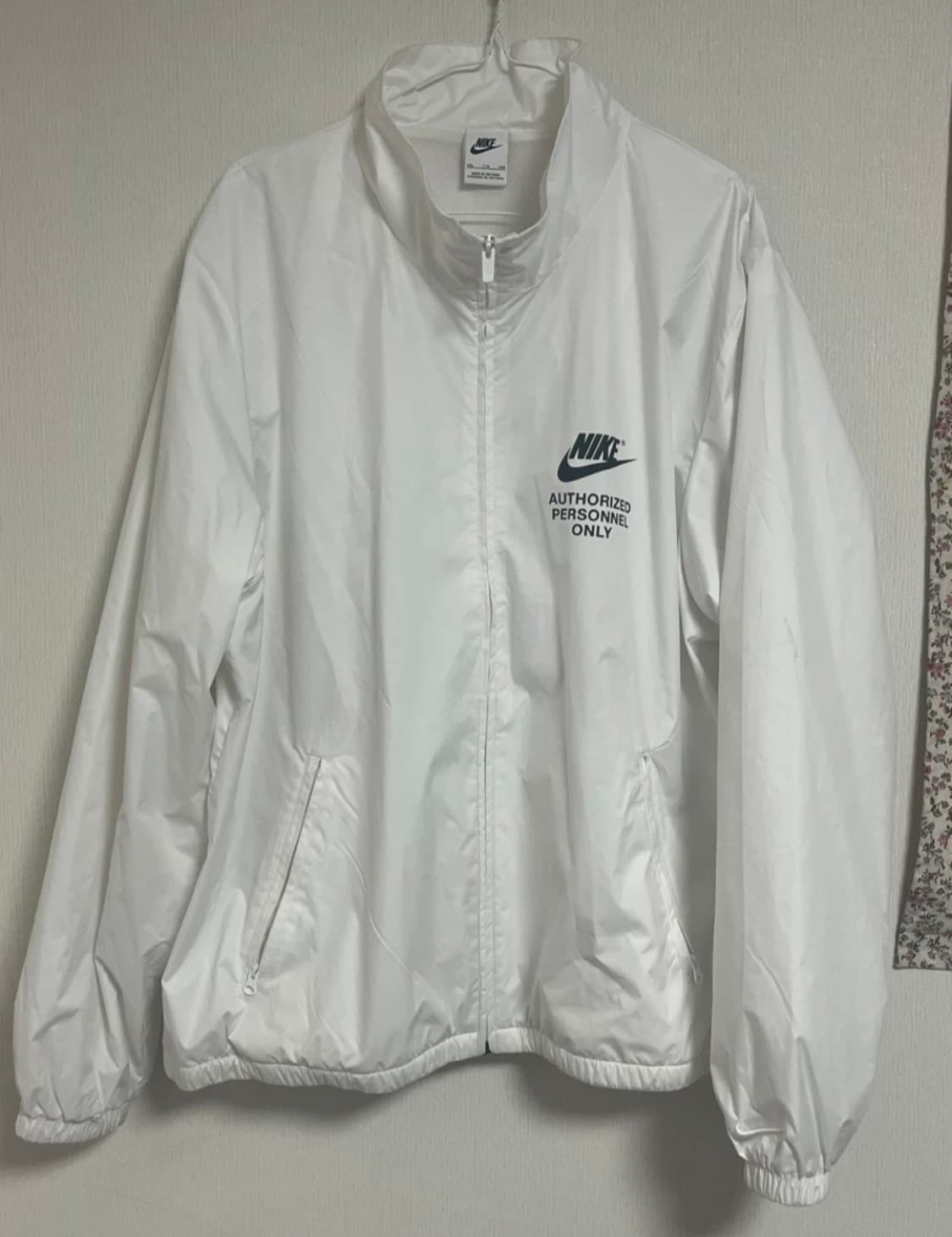 나이키 바람막이 상품이미지1