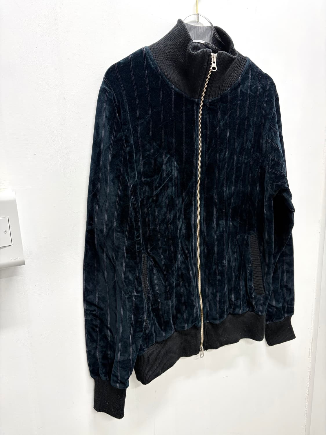 Velvet Zip-Up Jacket 상품이미지3