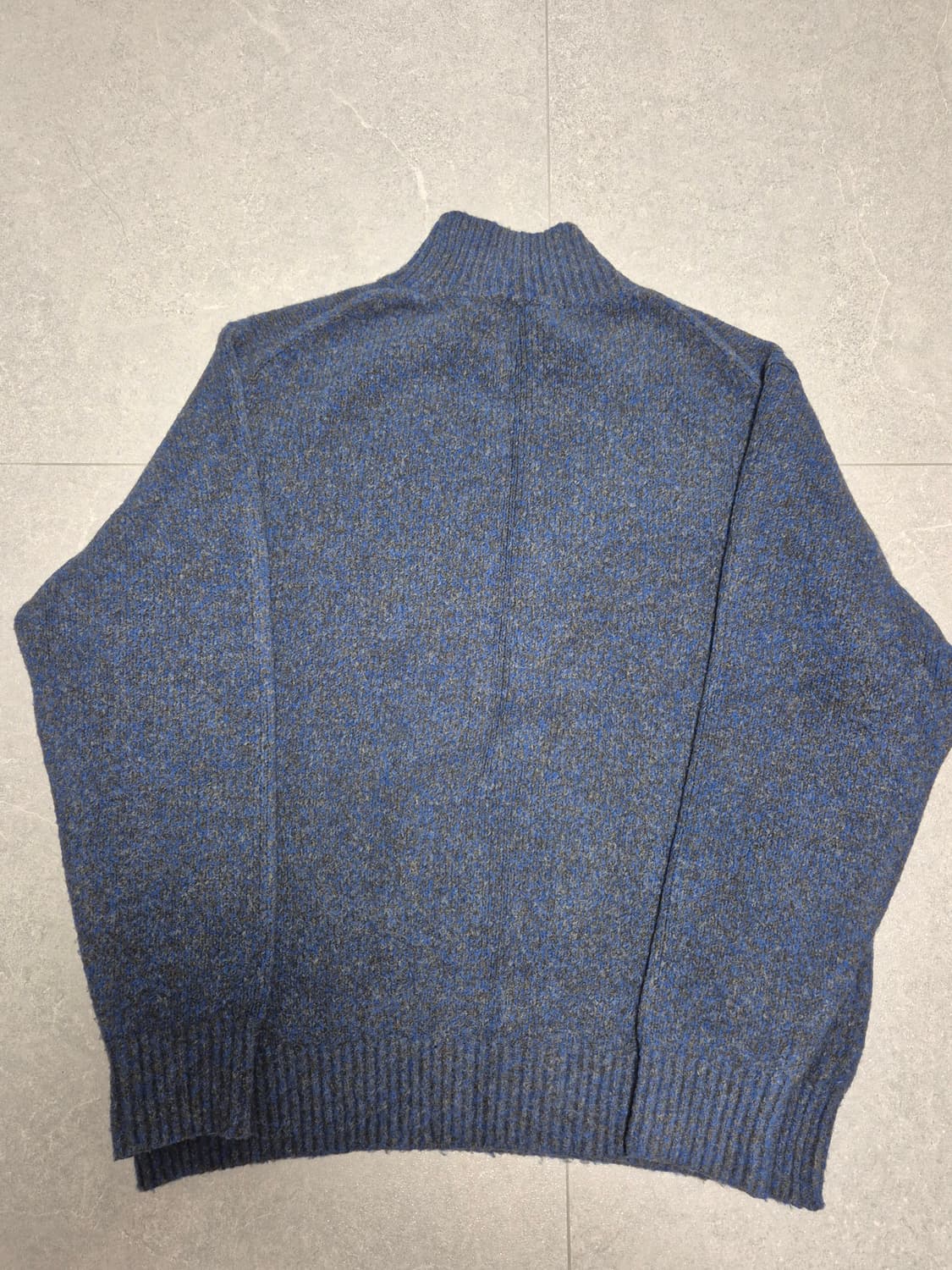 유니클로 JW앤더슨 수플레얀 모크넥 스웨터 L 상품이미지2