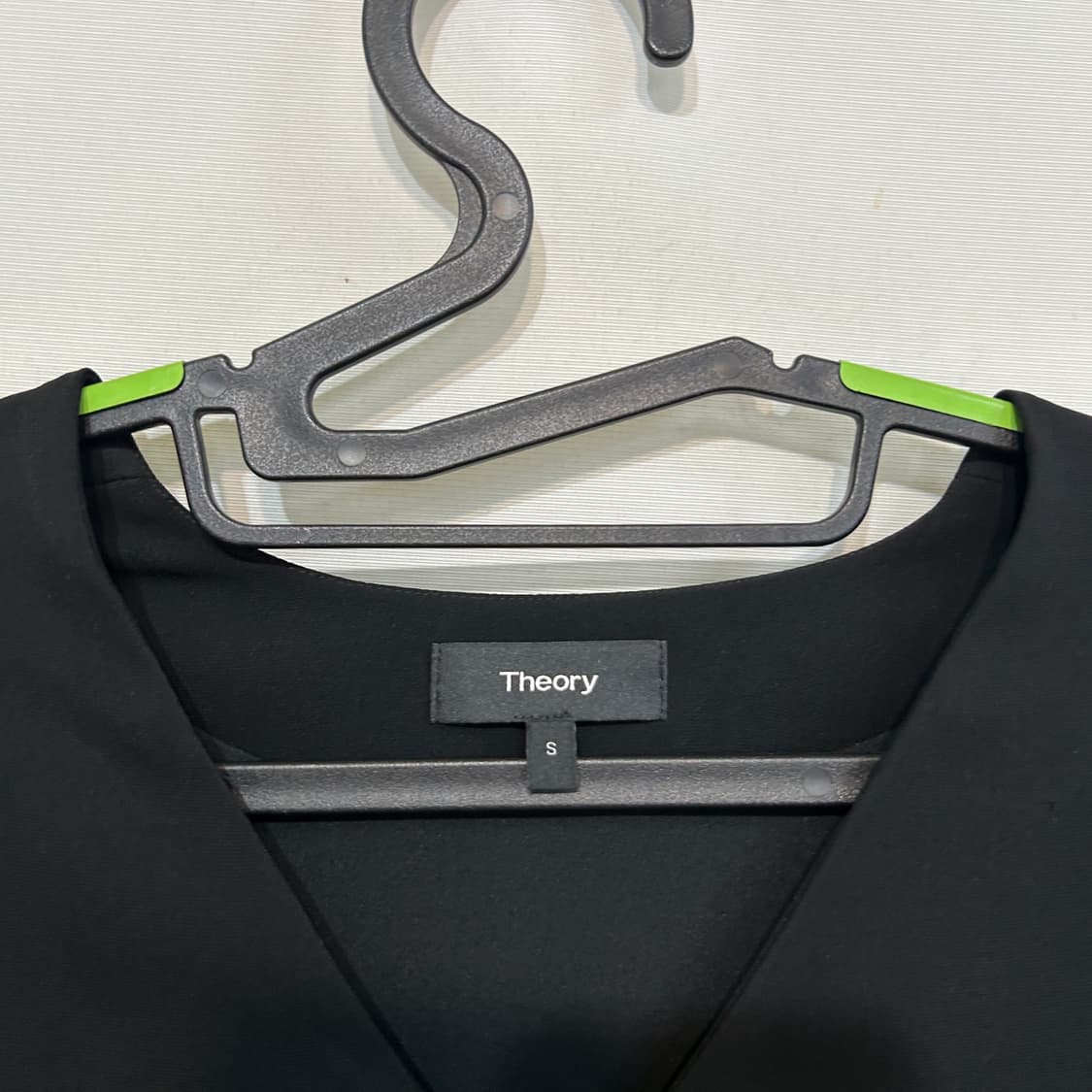 띠어리 블랙 원피스 S 백화점 정식수입 상품이미지2