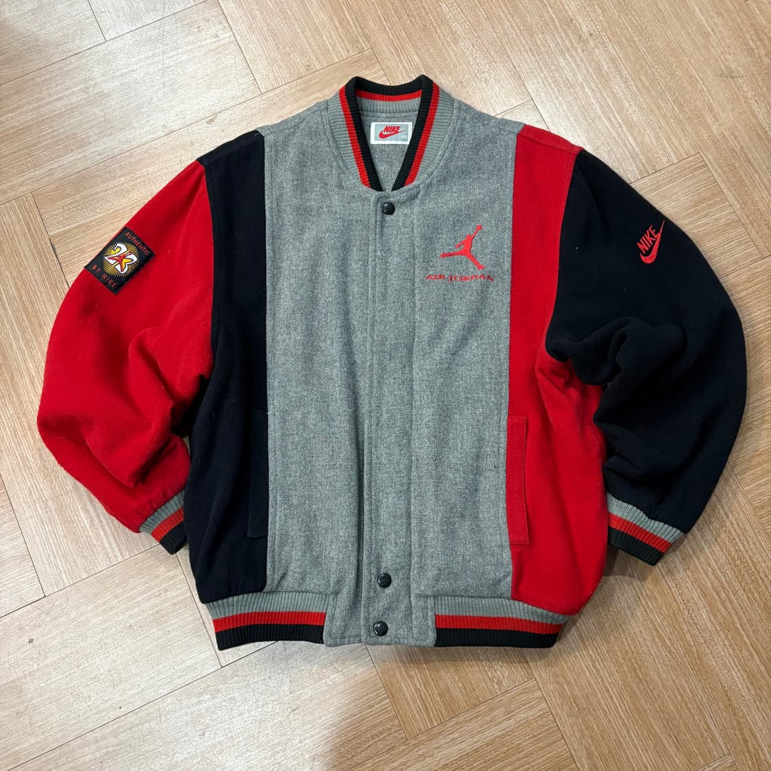 90s 나이키 조던 OG 울 바시티 자켓 상품이미지3