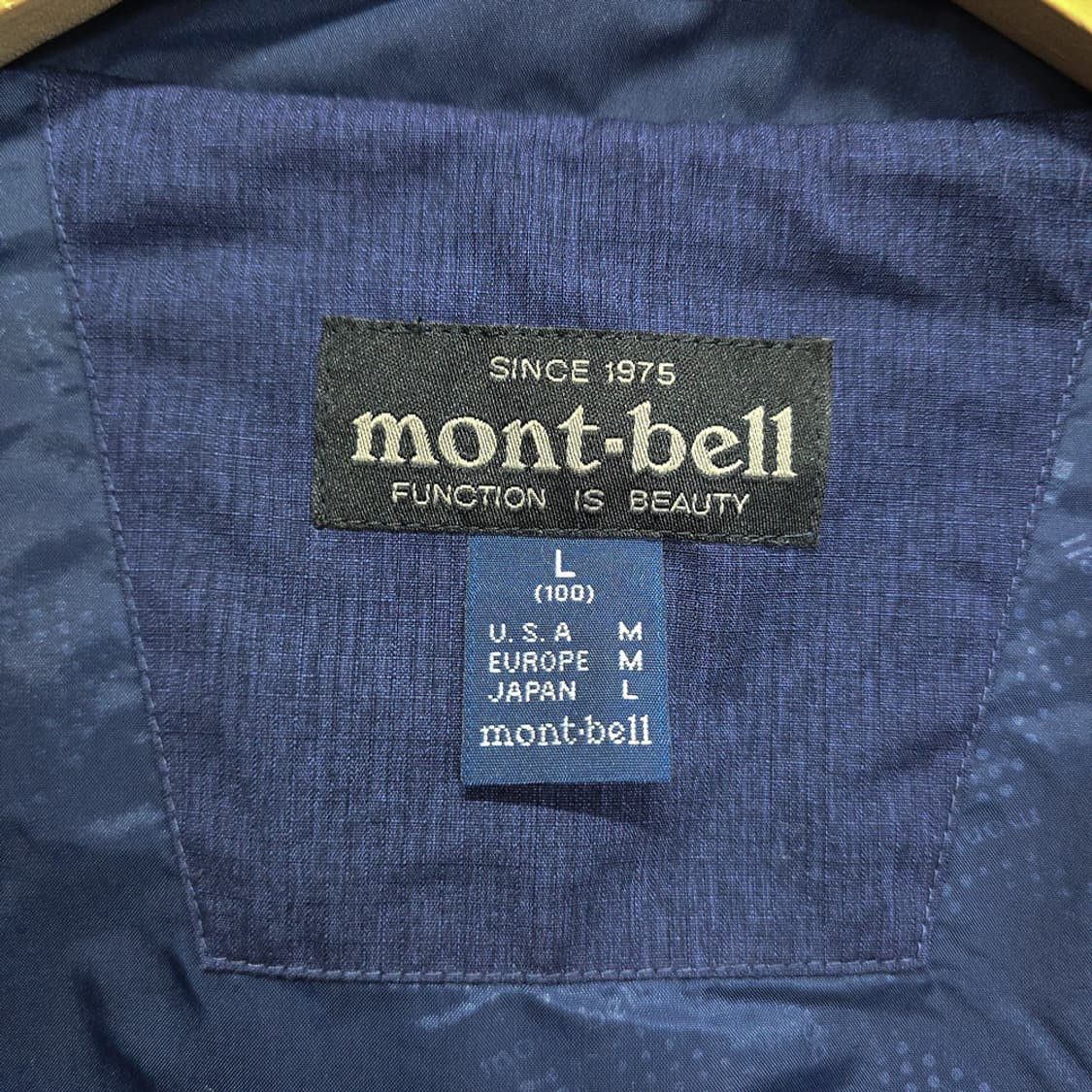 몽벨(mont-bell) 후드 바람막이 자켓 네이비 100 상품이미지9