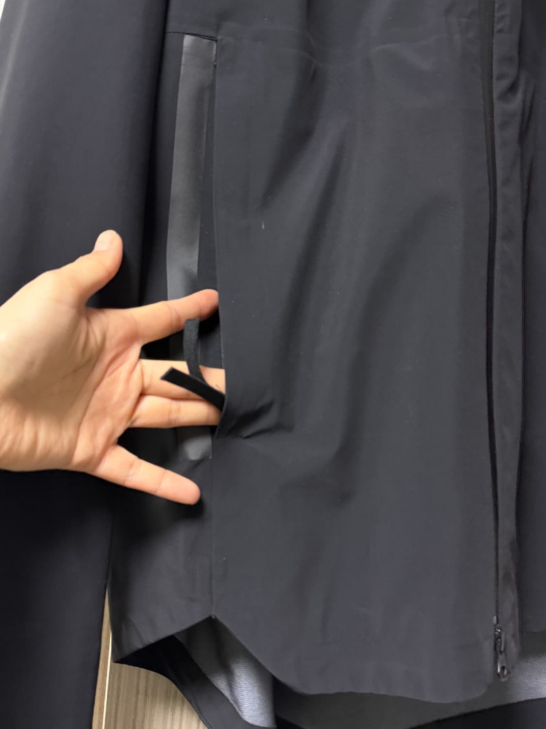 아디다스 여성 마이쉘터 우비 방수 바람막이자켓 점퍼 M 블랙 상품이미지3