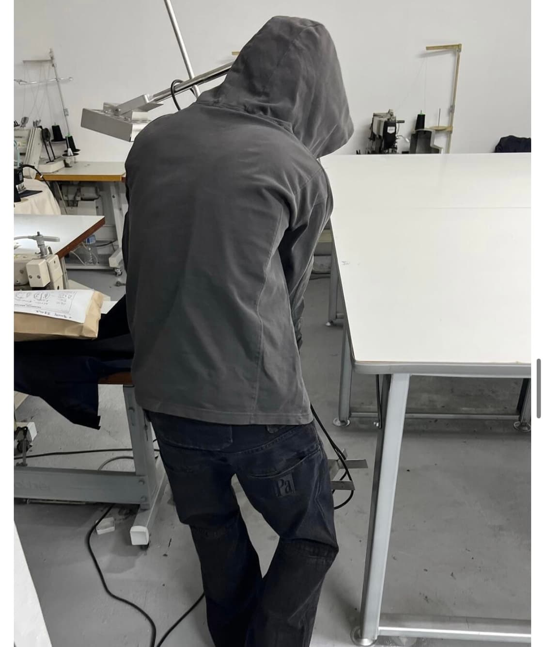 새상품 MPa SPEED CTRL HOODIE, 플라스틱 프로덕트 후드티 상품이미지3