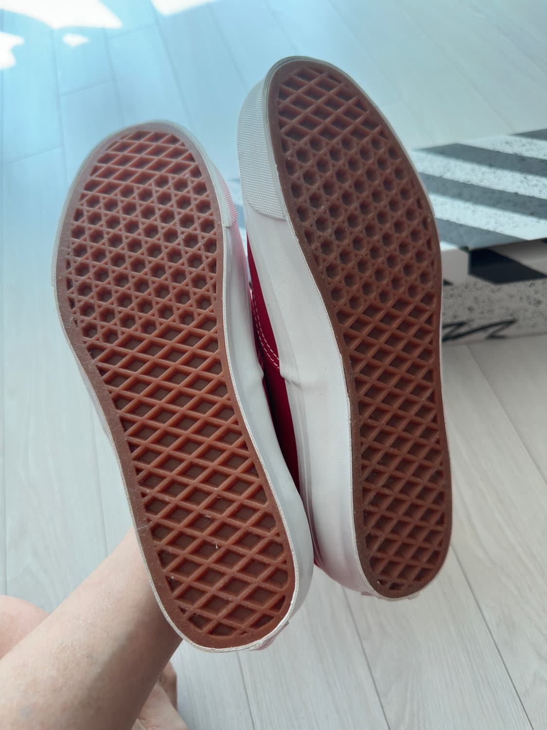 반스 볼트 어센틱 레드 260 상품이미지2