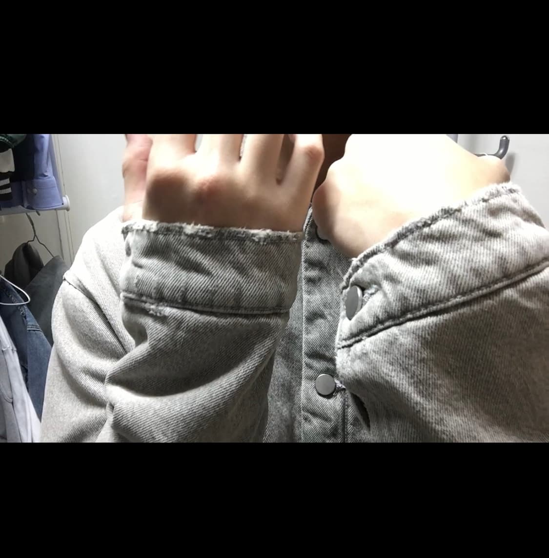 자라 셔링 크롭 데님 점퍼 L 상품이미지4