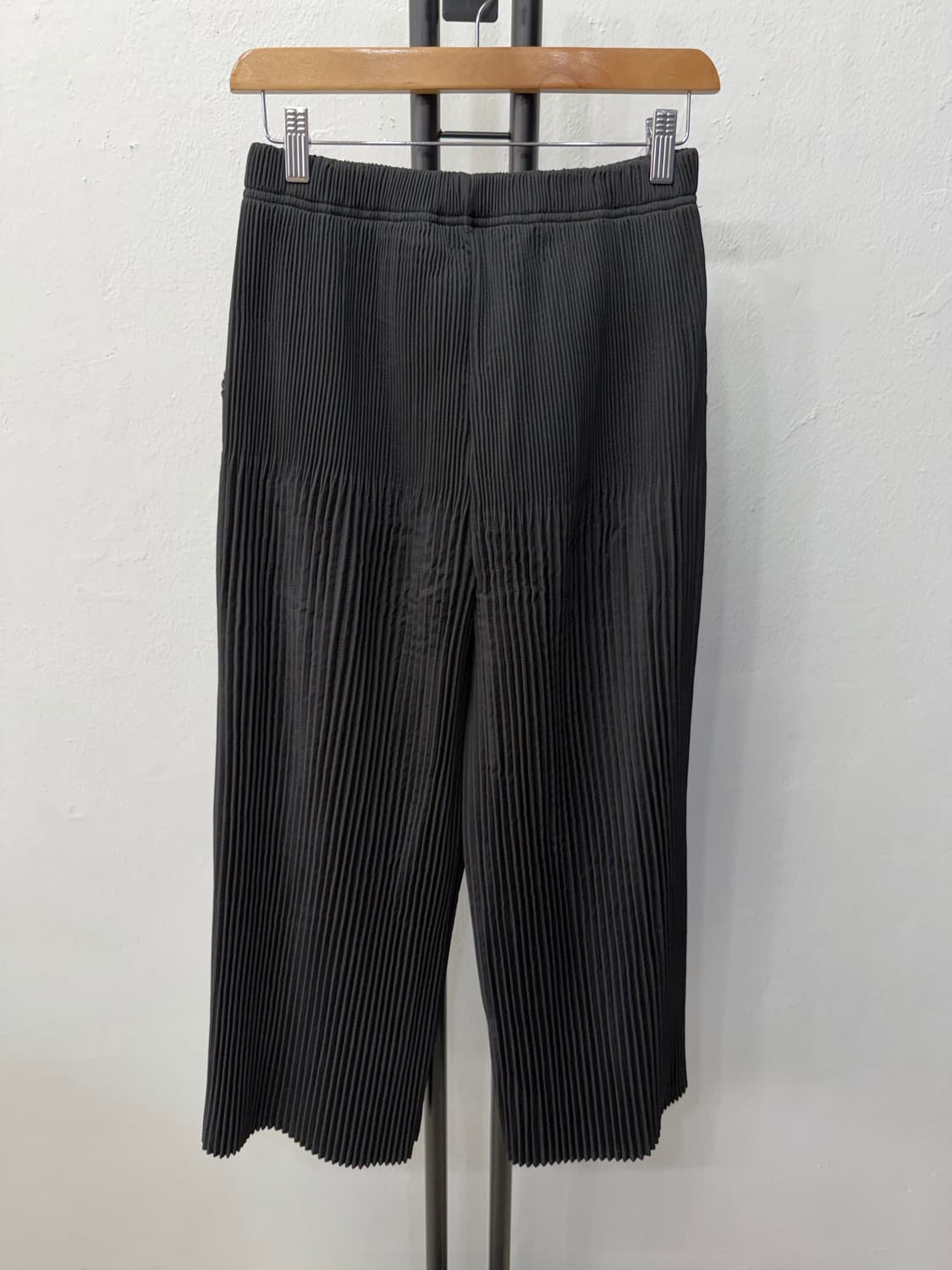 새제품) 플리츠미 25ss 팬츠 M(55-77) 상품이미지4