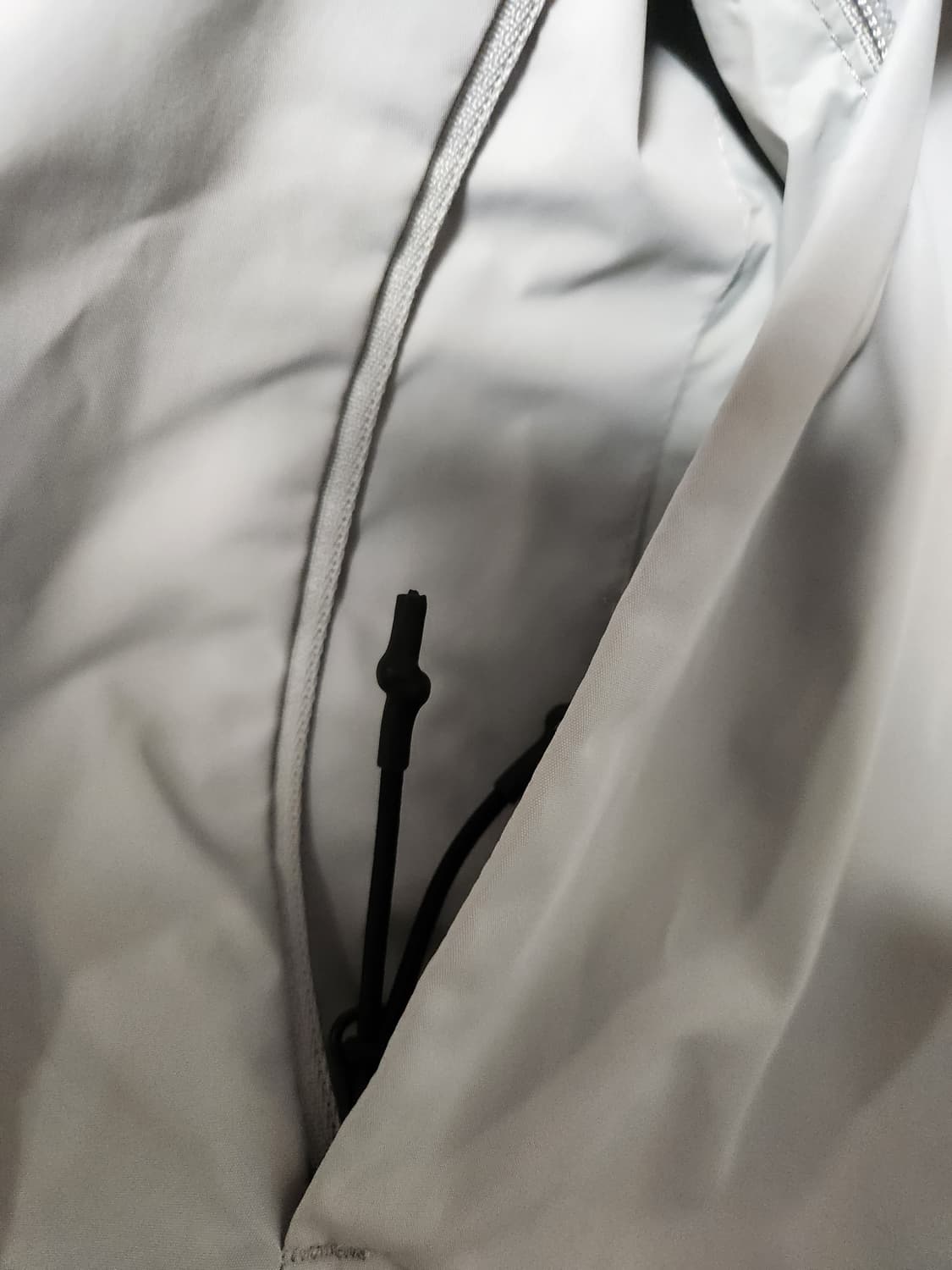 다이나핏 MIGHT (마이트) 바람막이 자켓 사이즈110 YUP22121 상품이미지8