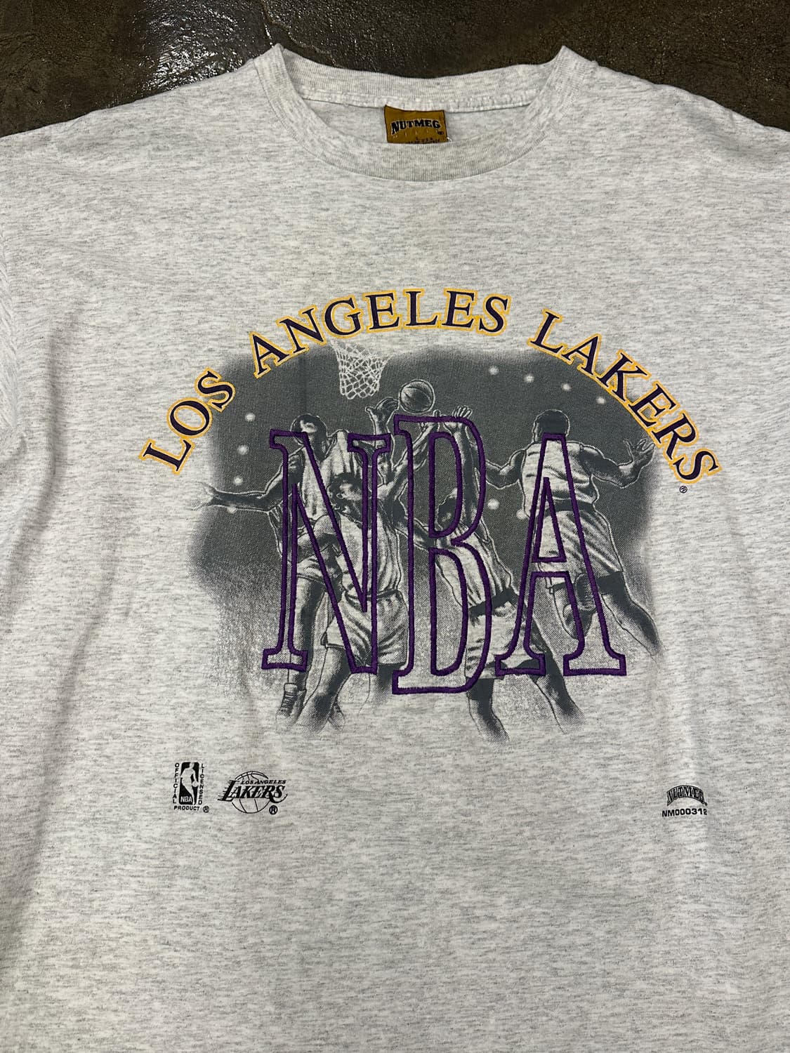 90s Nutmeg NBA Lakers 빈티지 티셔츠 L 상품이미지3