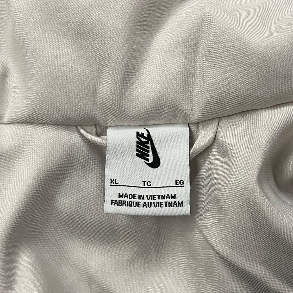 [정품/XL] 나이키 화이트 바람막이 자켓 nrg b10 상품이미지5
