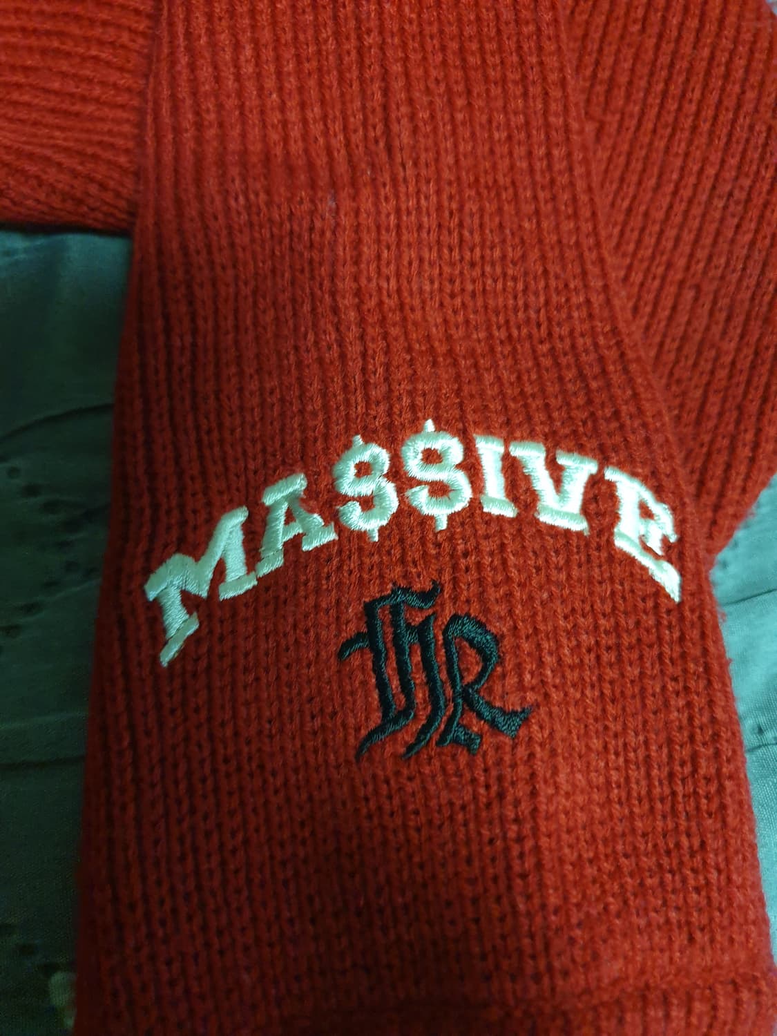 (일본제품) FREAKY MASSIVE 레터링 자수 패치 니트 집업(L) 상품이미지4