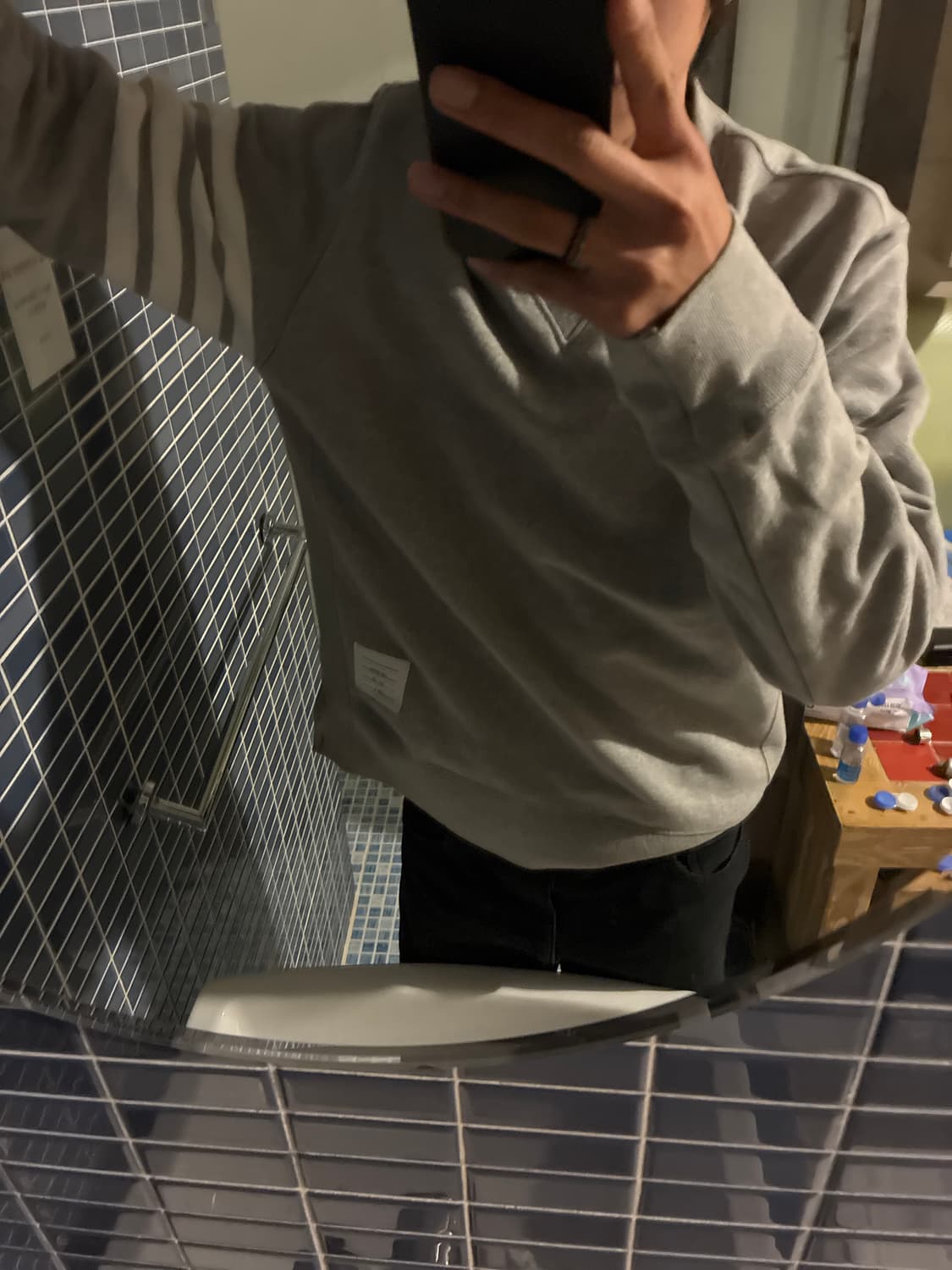 Thom Browne 엔지니어드 크루넥 스웨트셔츠 상품이미지1