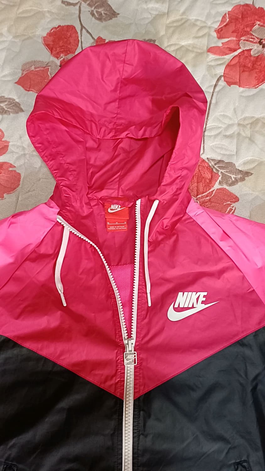 나이키 윈드러너 85 여성55 가슴49 기장60 상품이미지4