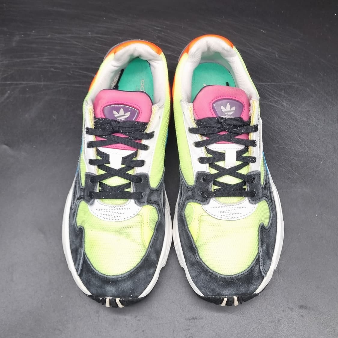 아디다스 팔콘 W 여성운동화240  상품이미지2