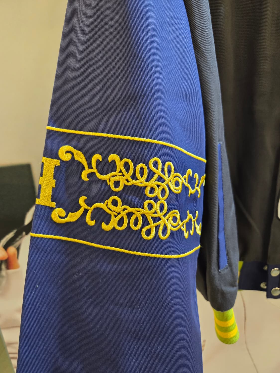 VINTAGE 빈티지 슈렉레이싱자켓💯 상품이미지4