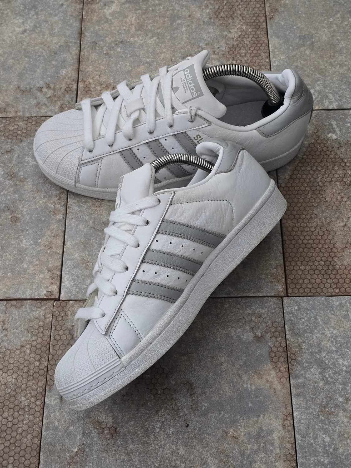 (230)아디다스 슈퍼스타 화이트 그레이 상품이미지5