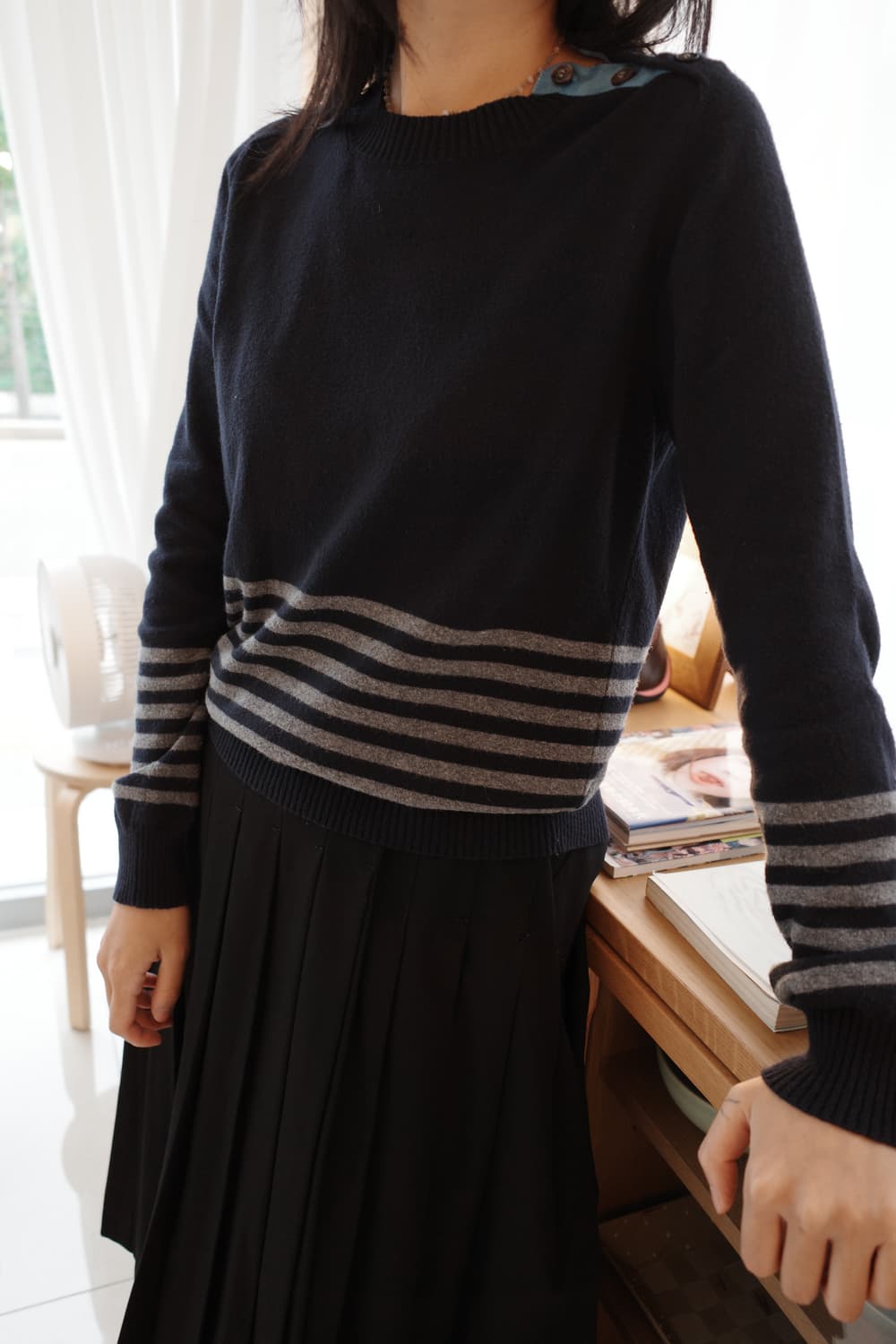 Side button stripe knit top 상품이미지4