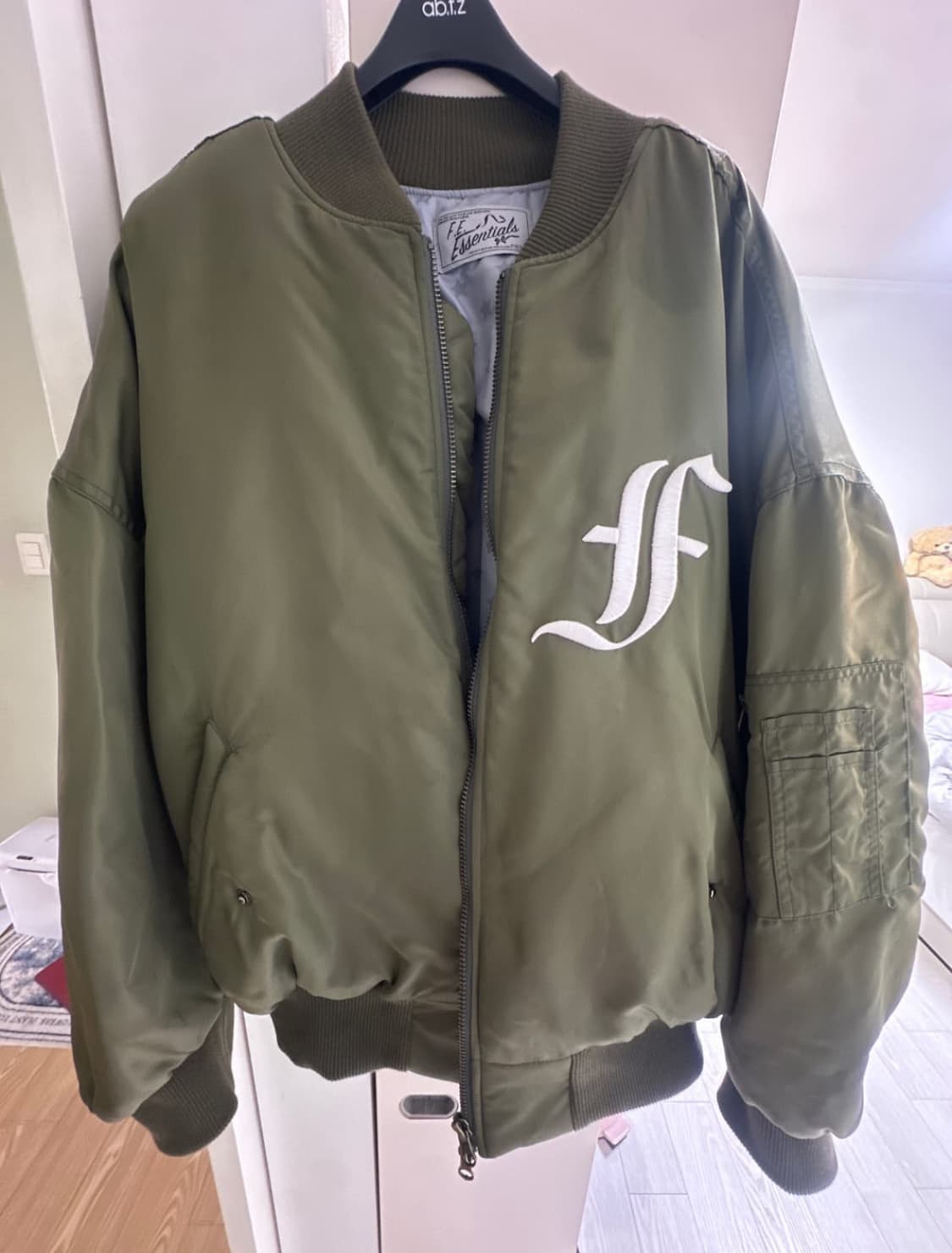 샵페어리 봄버 카키 상품이미지2