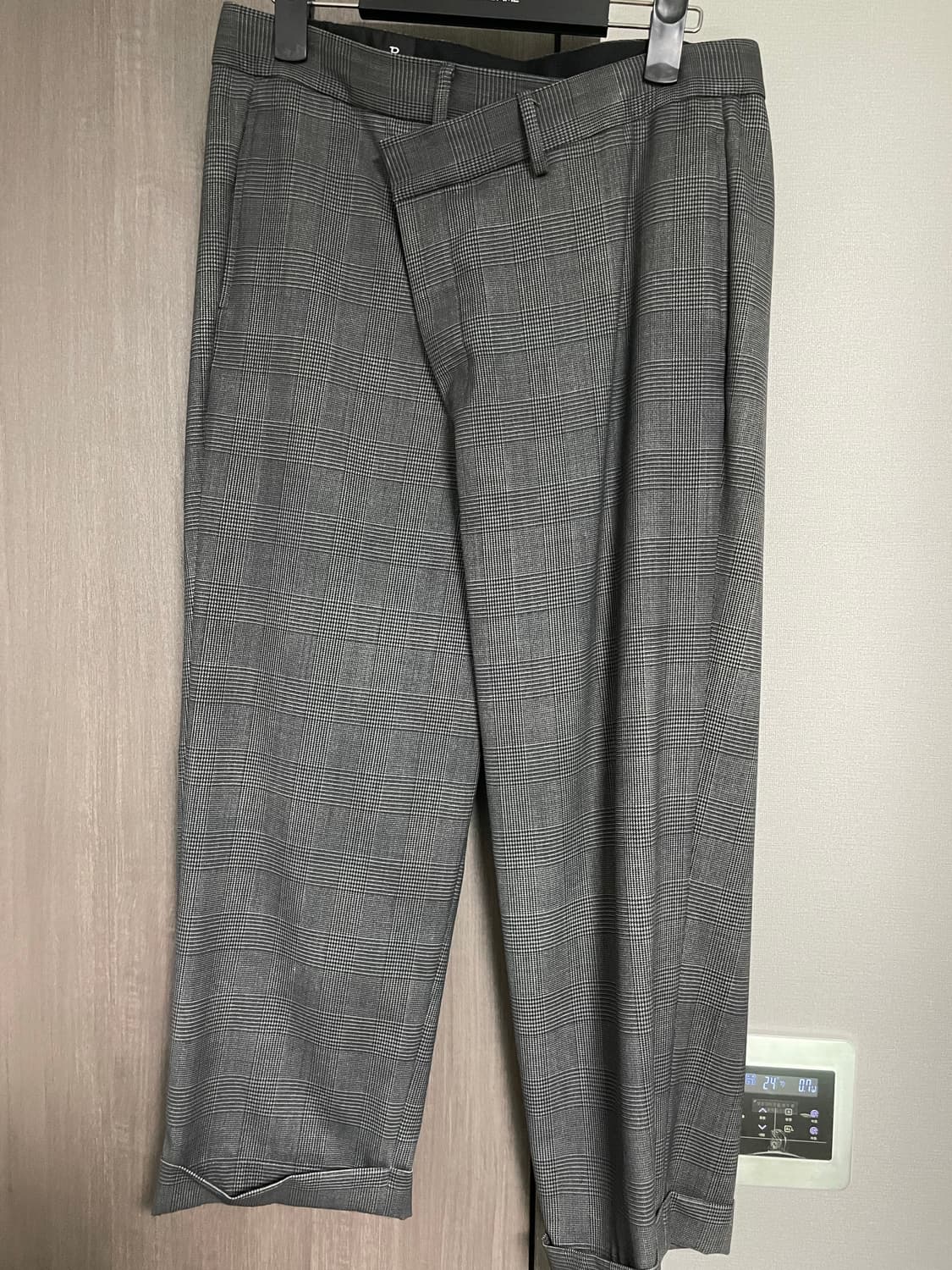 R13남성 언밸런스 체크바지 30 상품이미지1