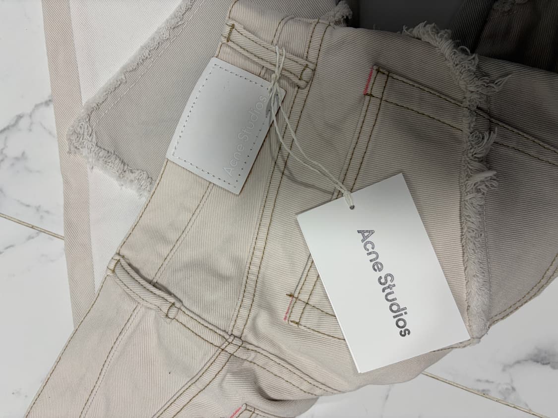 (새상품) Acne Studios 별 패치 데님 팬츠 상품이미지3