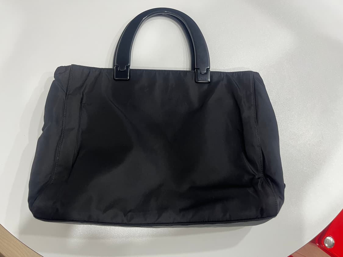 프라다 포코노 나일론 사각 토트백 상품이미지1