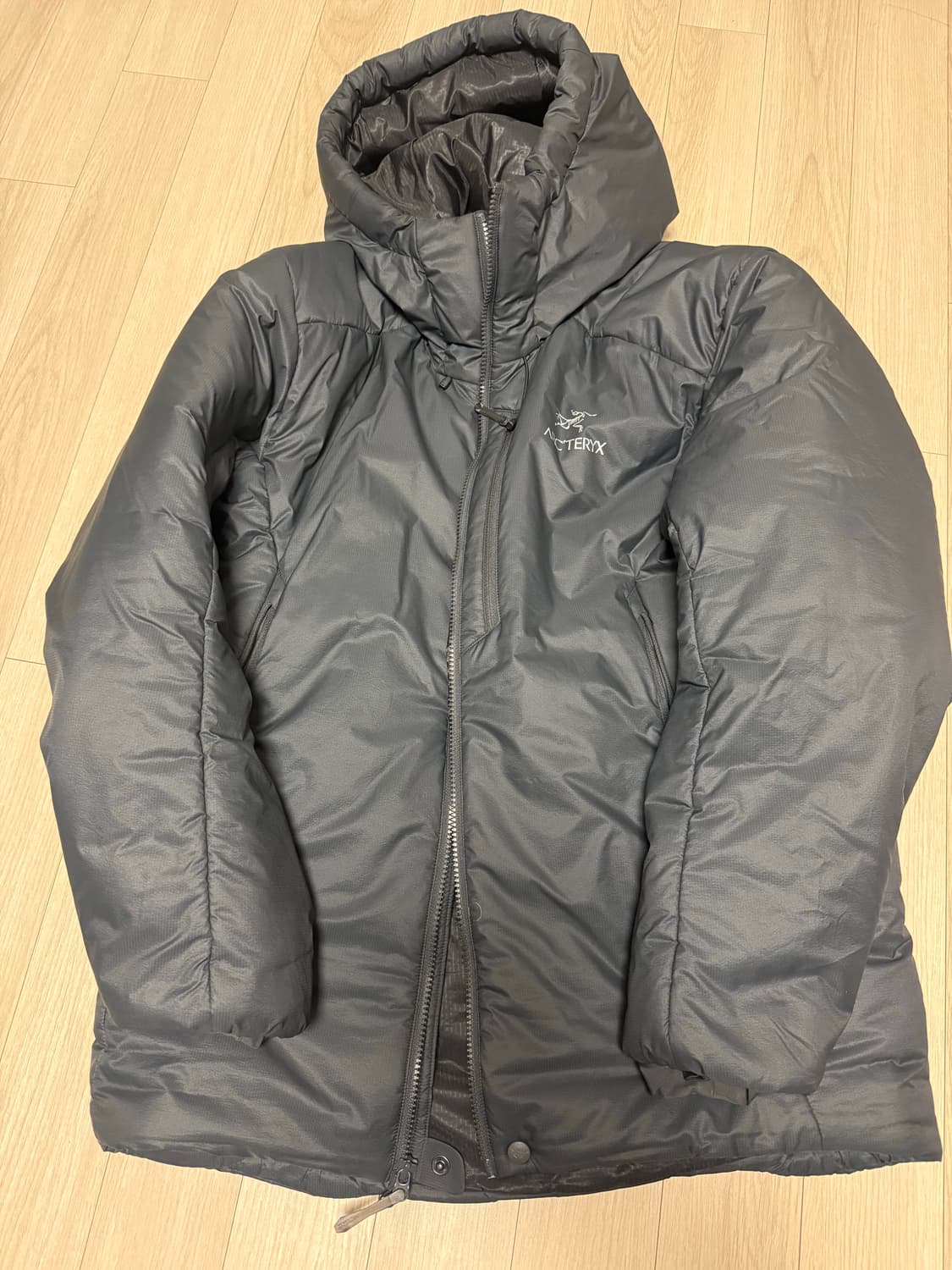 아크테릭스 누클리아이 SV 그래파이트 상품이미지1