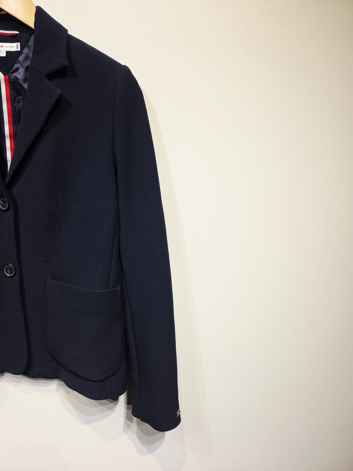 타미힐피거(Tommy Hilfiger) 다크 네이비 투버튼 자켓 상품이미지4