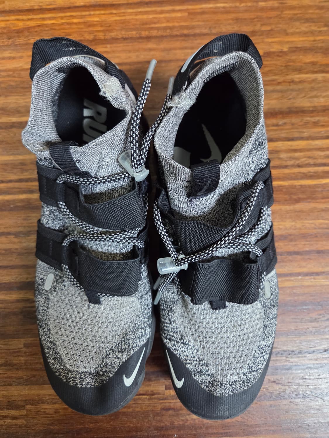 나이키 에어 베이퍼맥스 유틸리티 문 파티클 270 상품이미지3