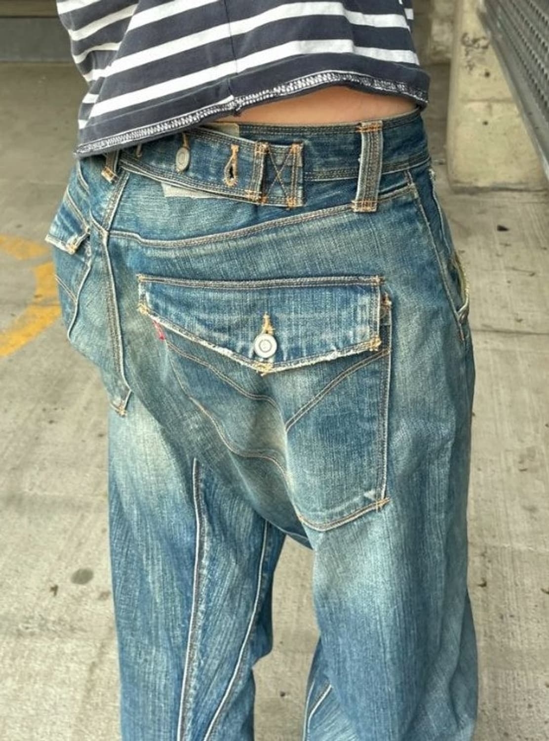 희귀레어 새제품 일본 리바이스 엔지니어드진 루즈핏 신치백유럽서부르는게값 상품이미지9