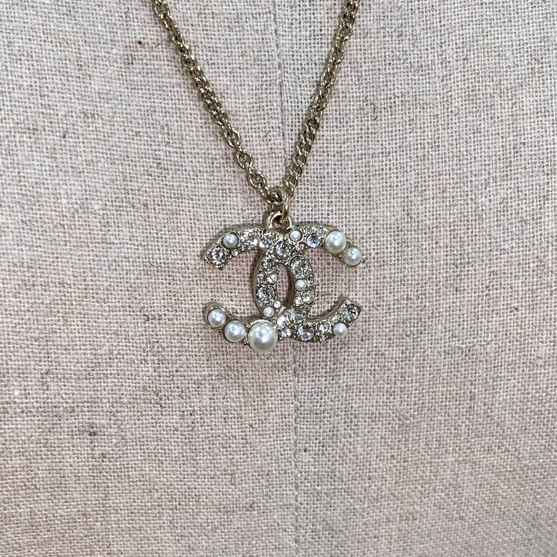 샤넬 크리스탈 진주 롱&숏 골드 목걸이 상품이미지6