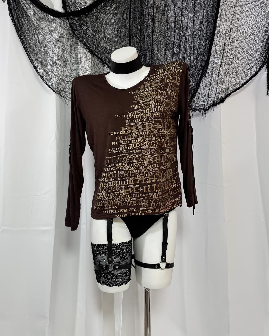 brown lettering corset t-shirt 상품이미지2