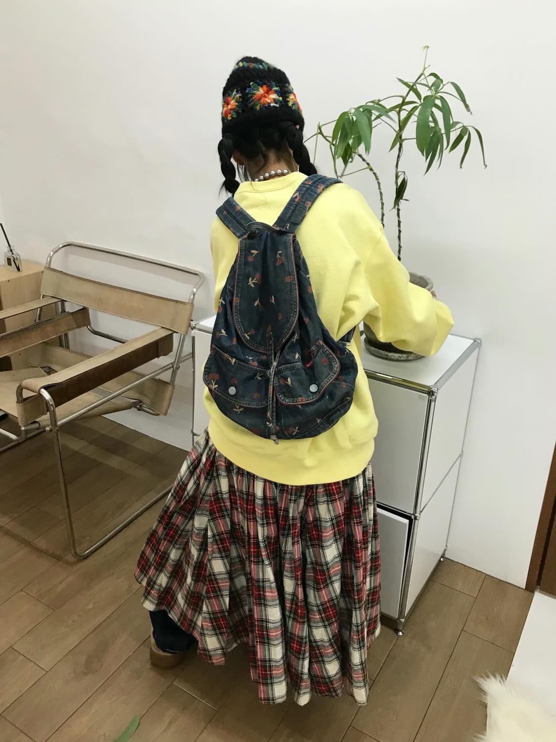 Supreme Box Logo Crewneck Pale Yellow - 상품이미지4