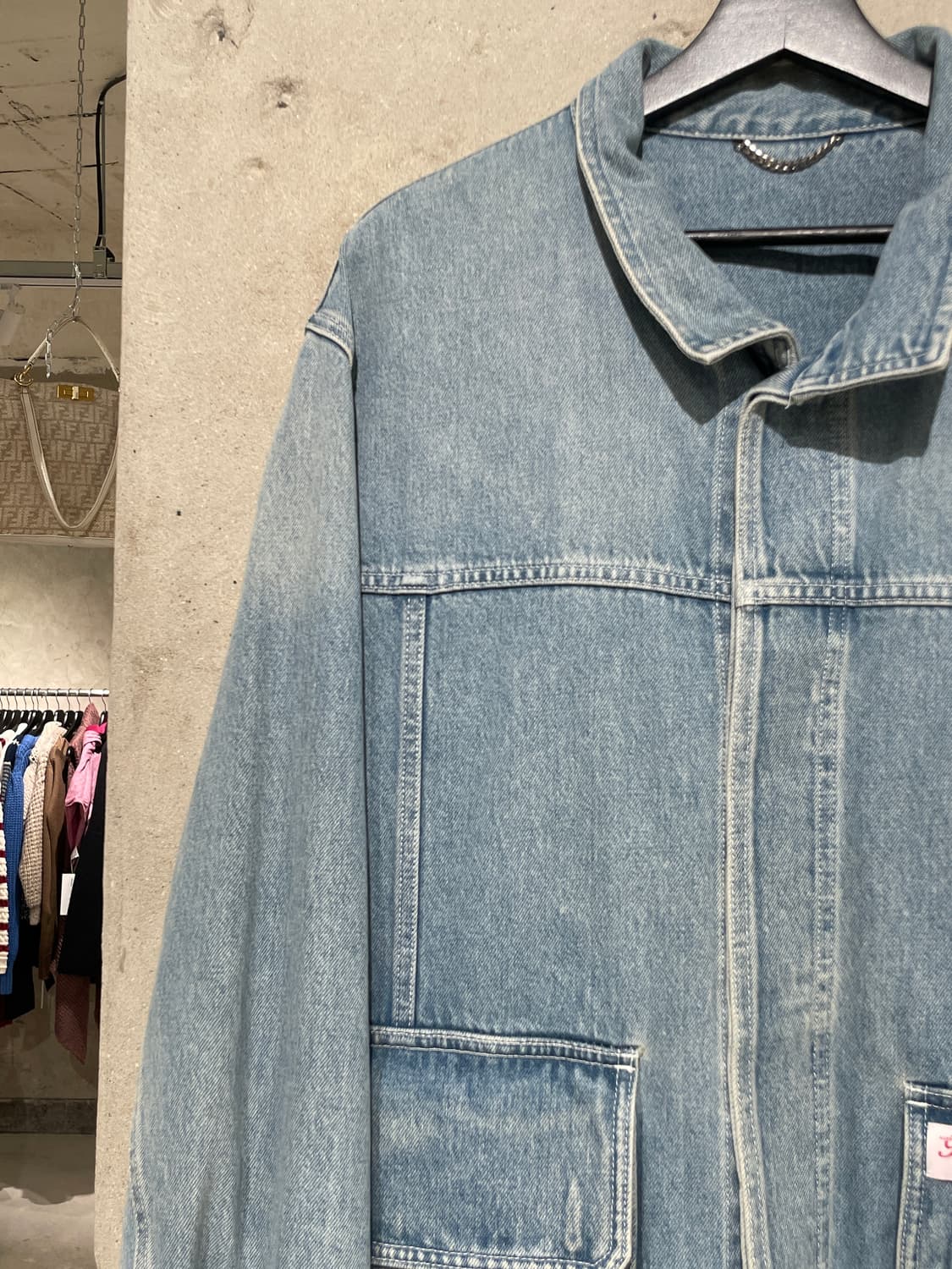 솔리드 옴므 21S/S 연청 히든 버튼 데님 자켓 상품이미지2