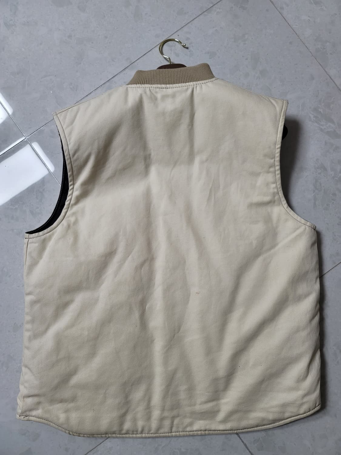 자라 워크자켓 l~xl사이즈 105정 

남성105

 상품이미지2