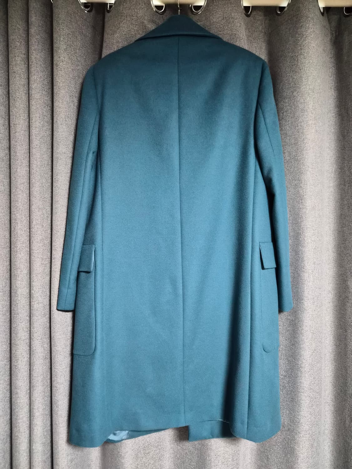 보테가베네타 도깨비 공유 코트 팝니다 구찌 프라다 생로랑 상품이미지5