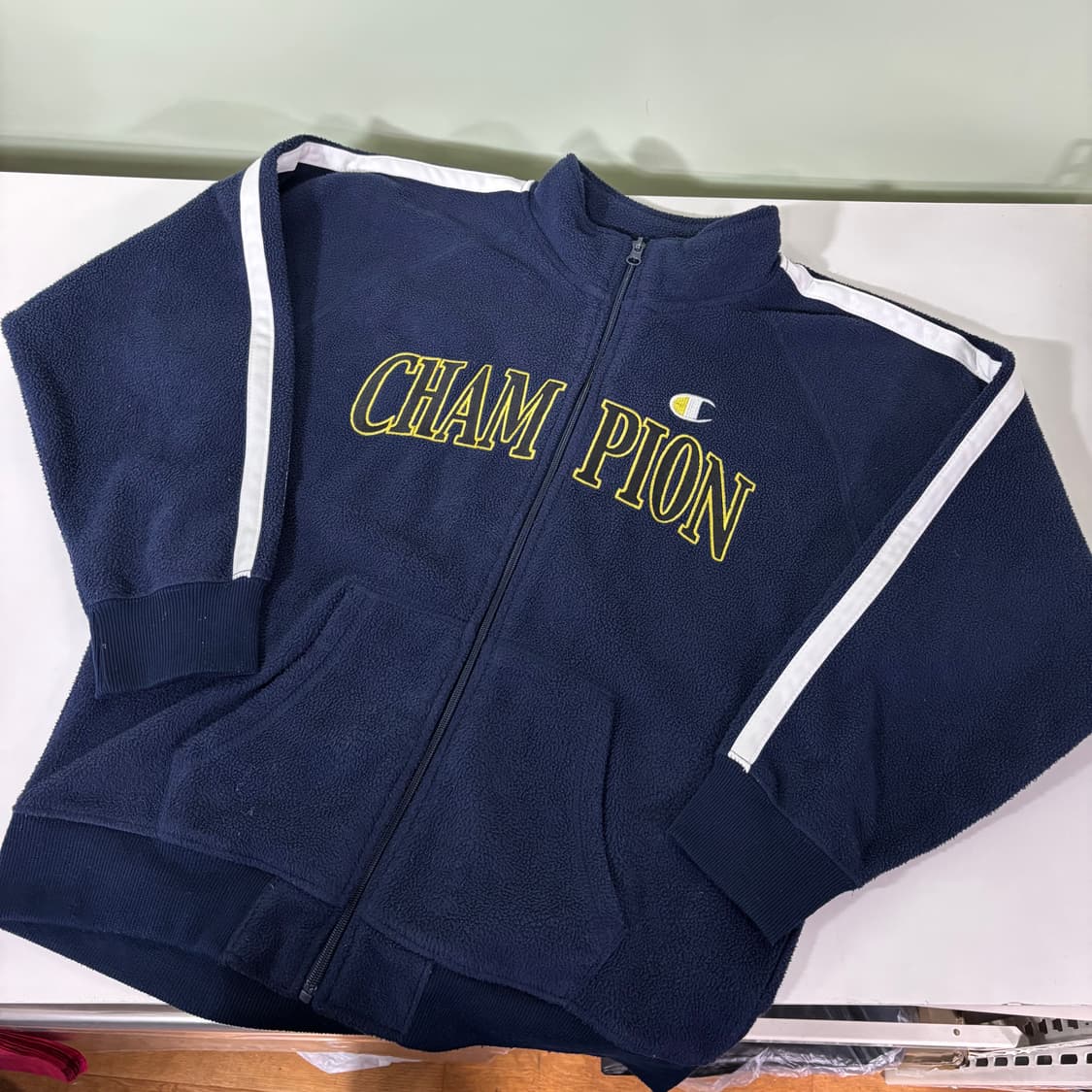 우먼S-M 챔피온 재팬 네이비 빅로고 후리스자켓 상품이미지2