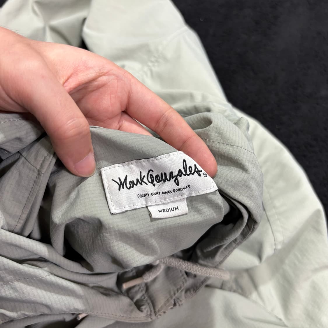 M 마크곤잘레스 그레이 바람막이 아노락 상품이미지5