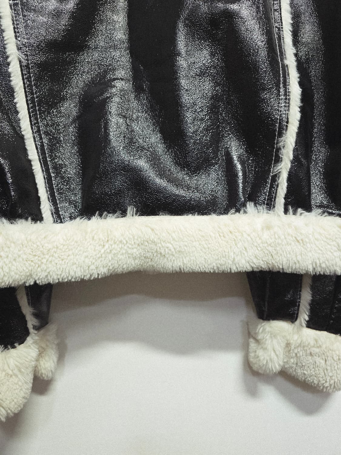 블랙 양모퍼 트리밍 크롭 자켓 상품이미지6