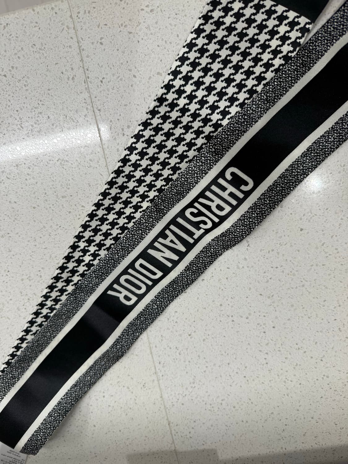 디올스카프 새상품 상품이미지2