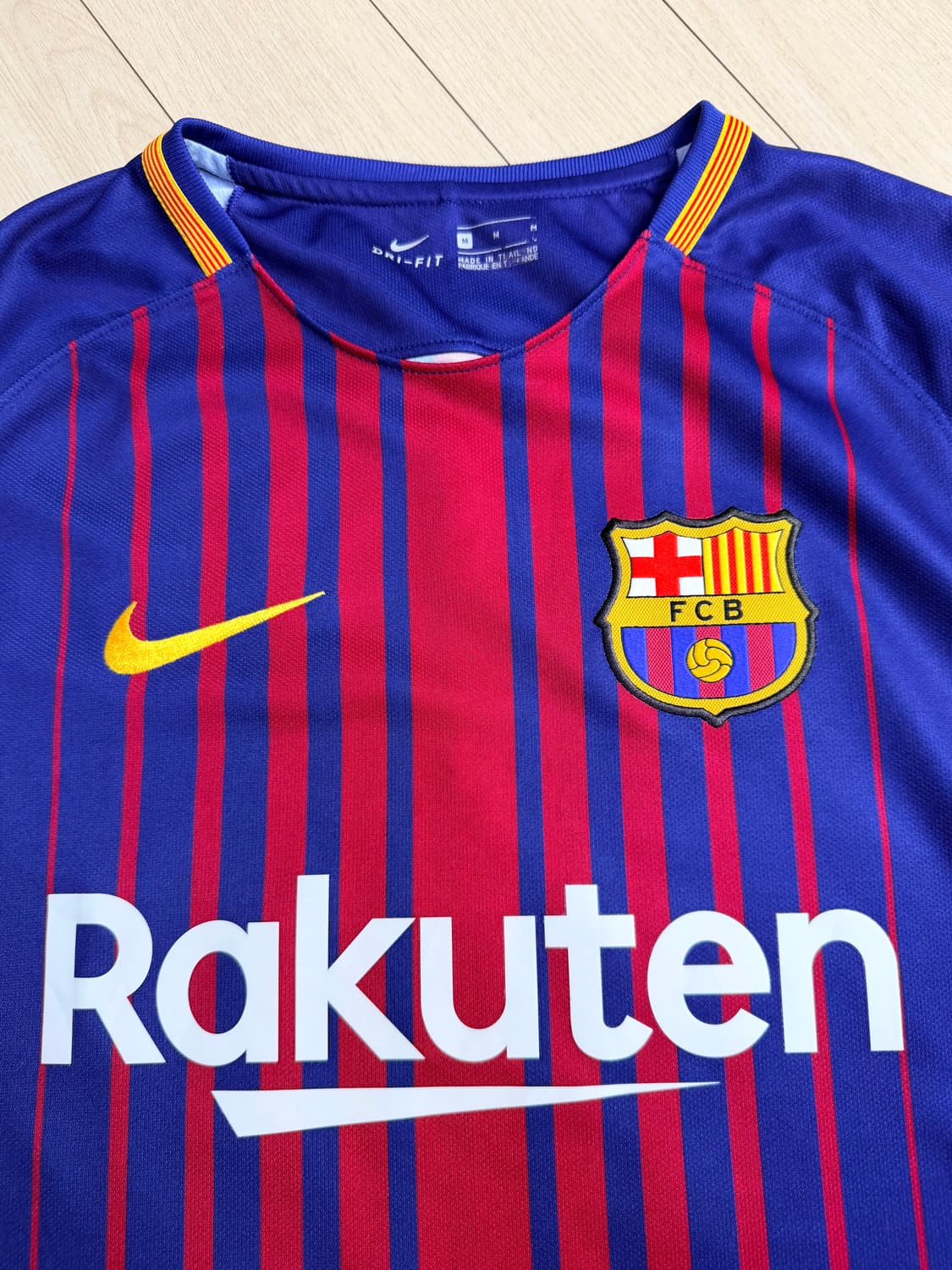 17-18 바르셀로나 홈  상품이미지4