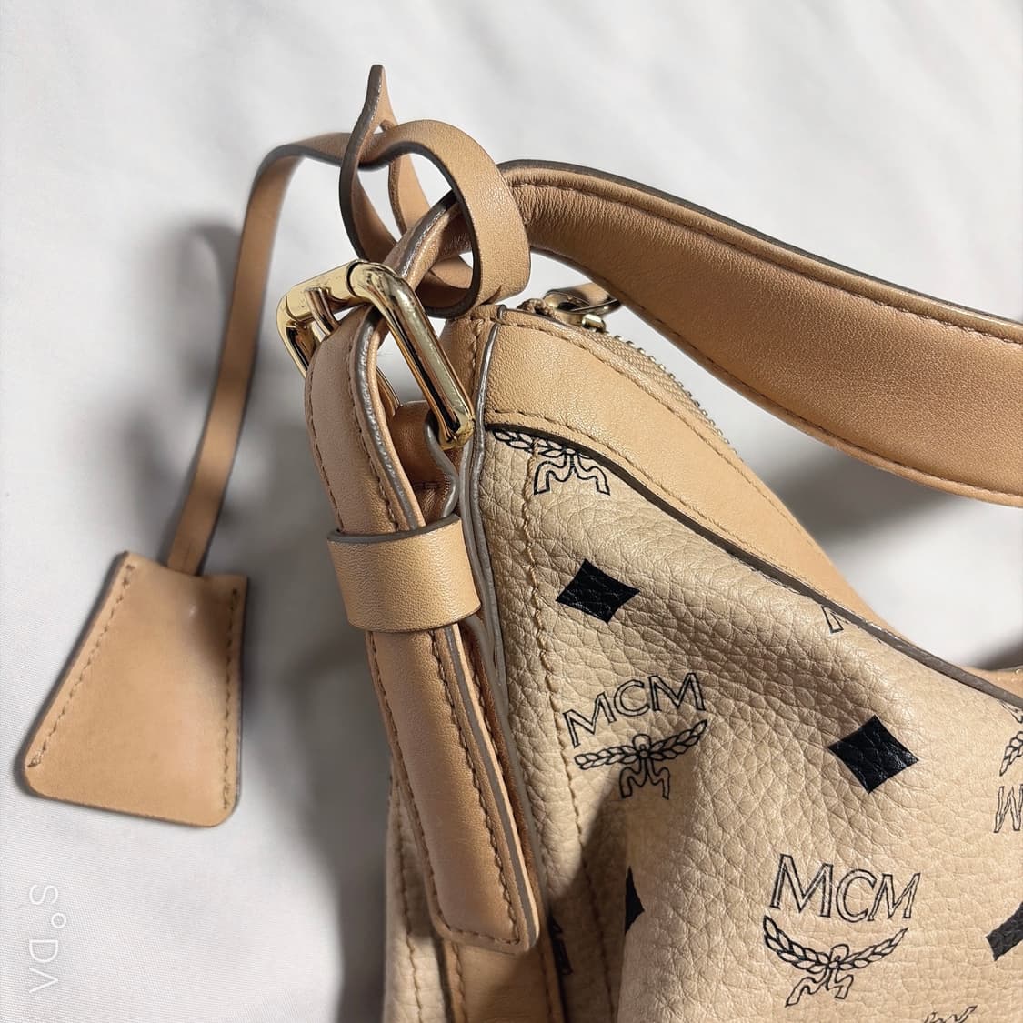 MCM 로고 숄더백 베이지 상품이미지6