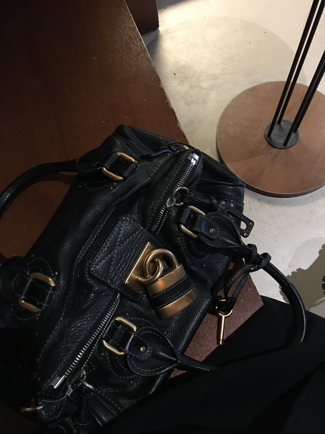 끌로에 패딩턴 블랙 상품이미지1