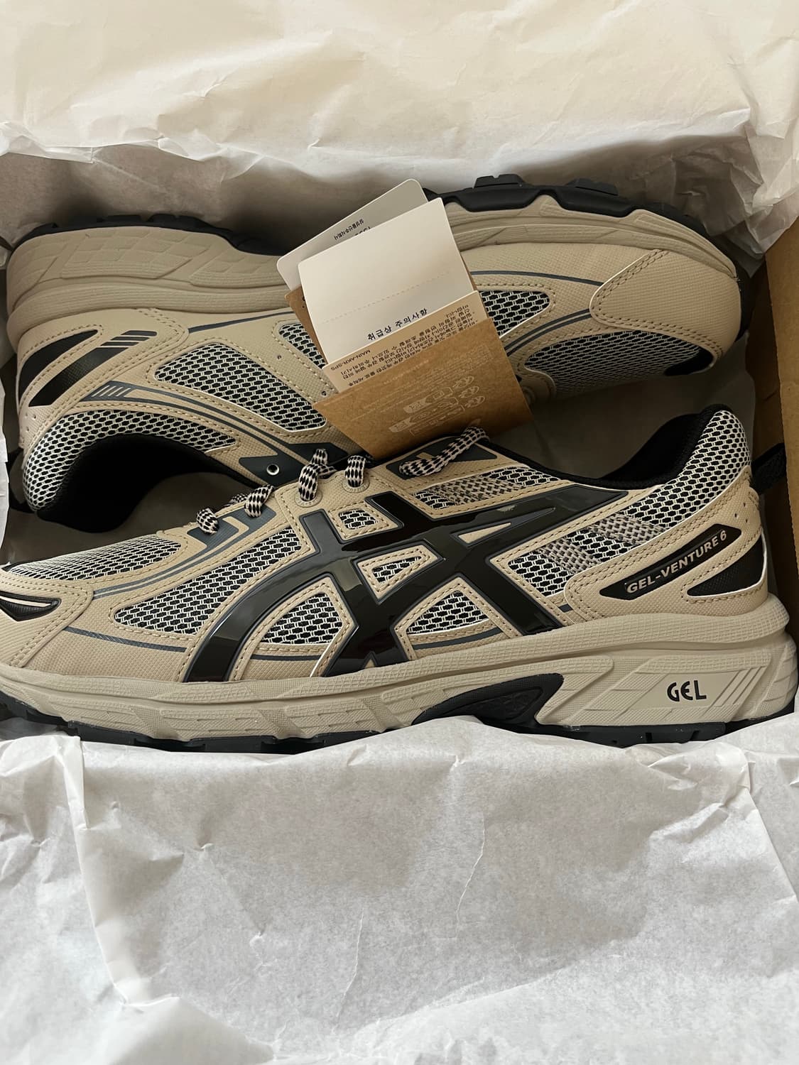 (280mm)아식스 젤벤쳐 6 페더그레이 블랙 새제품 팝니다 상품이미지3