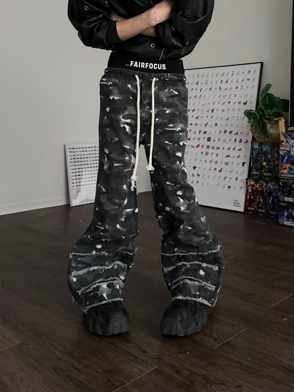 RHNDE 카모 새깅 리프드 플레어 진 상품이미지6