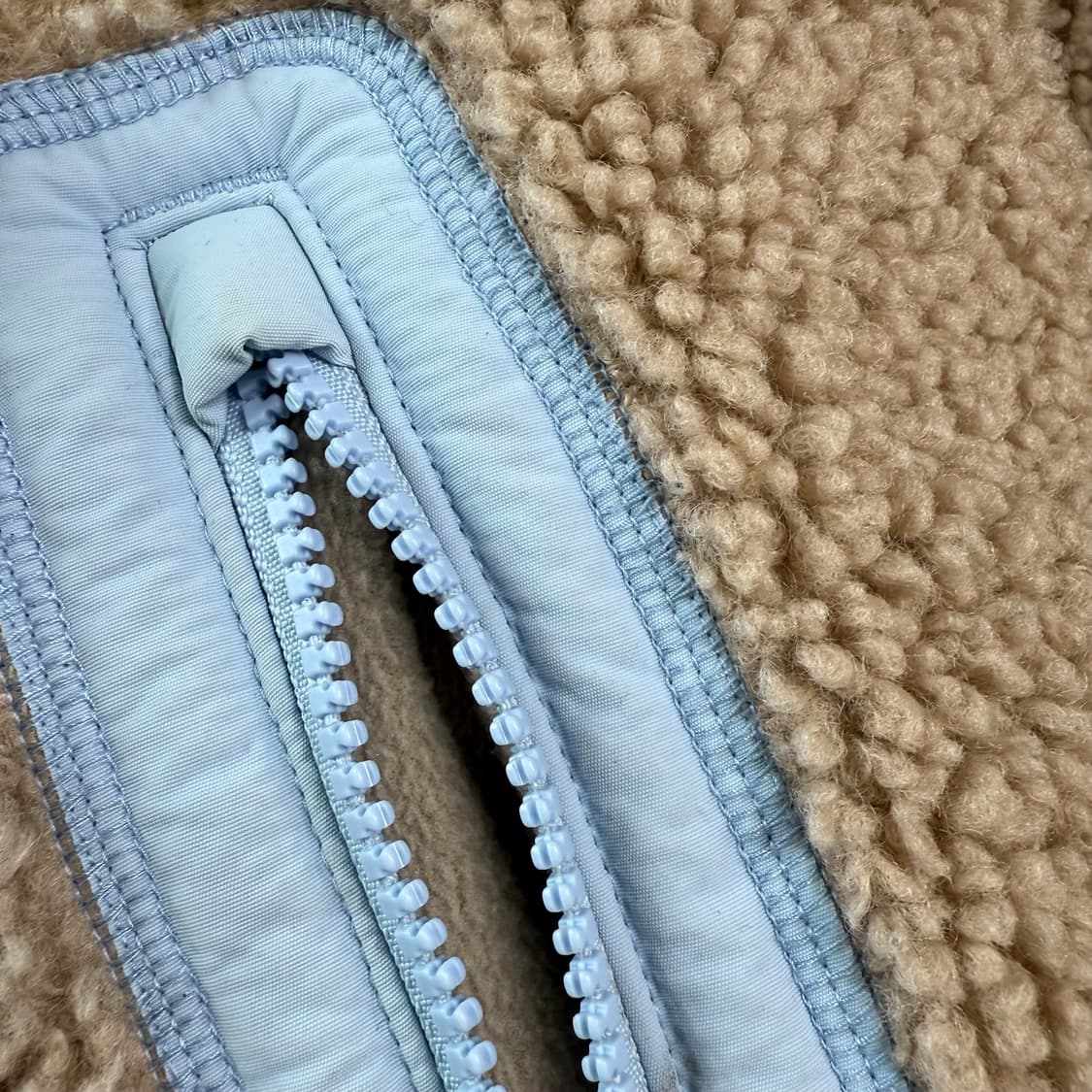 [M] 유니클로 jw앤더슨 플리스 상품이미지8