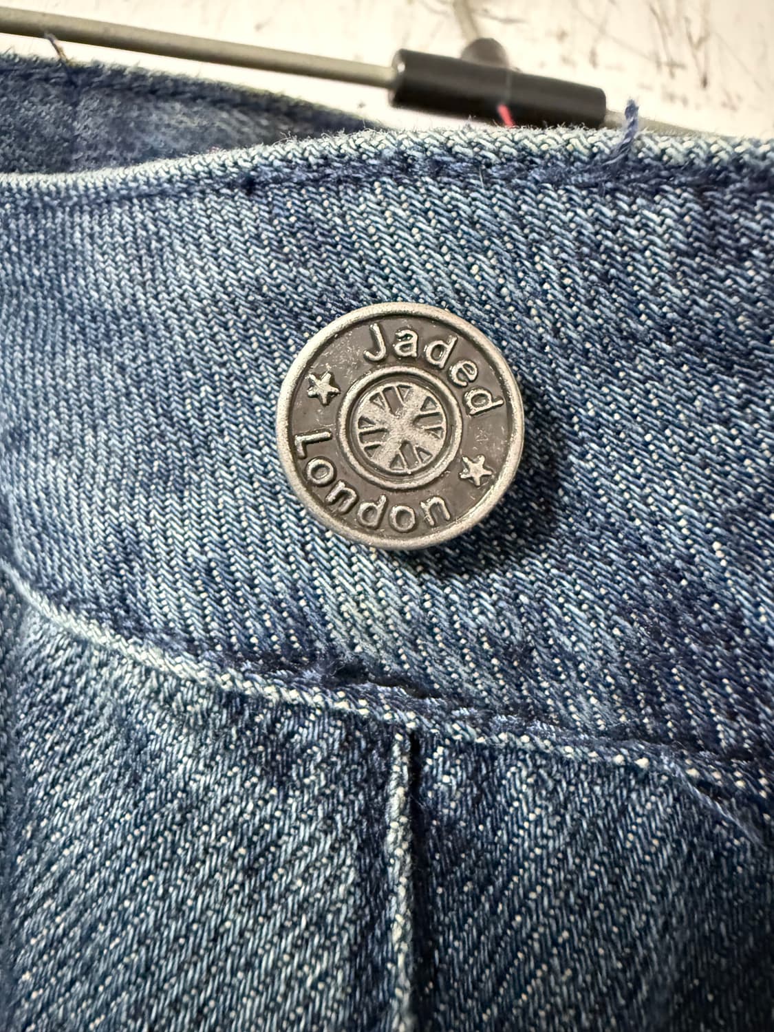 제이디드 런던 디스트로이드 스터드  콜로서스 진 상품이미지4