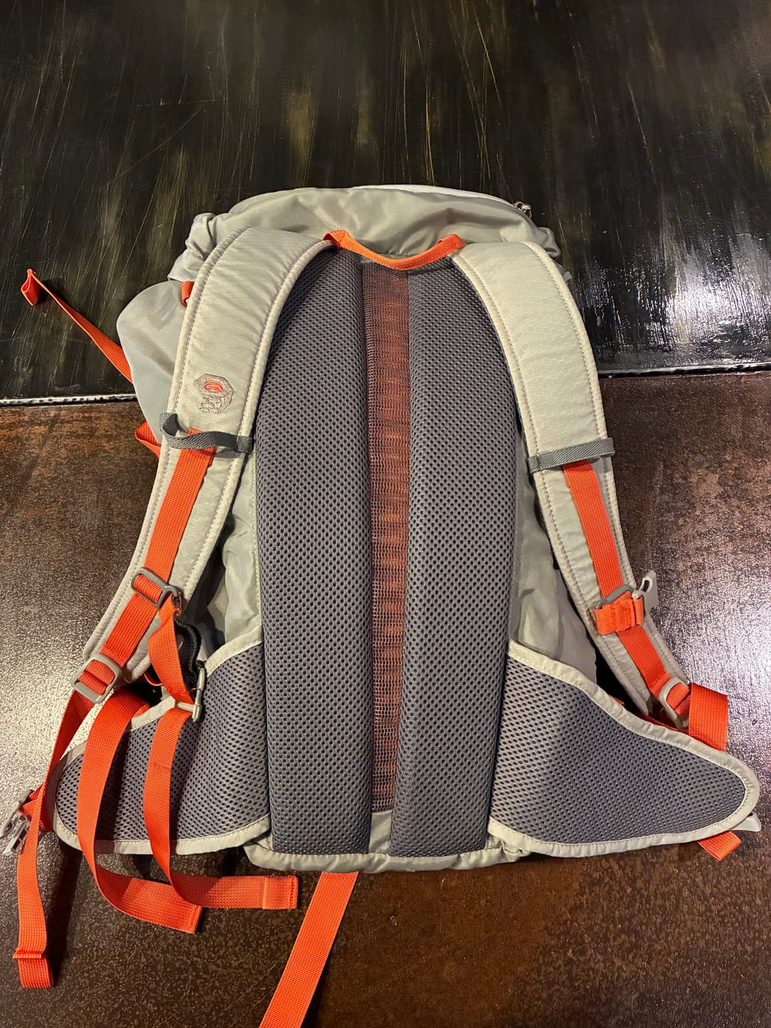 마운틴 하드웨어 스크램블러 등산 백팩 30L 상품이미지4