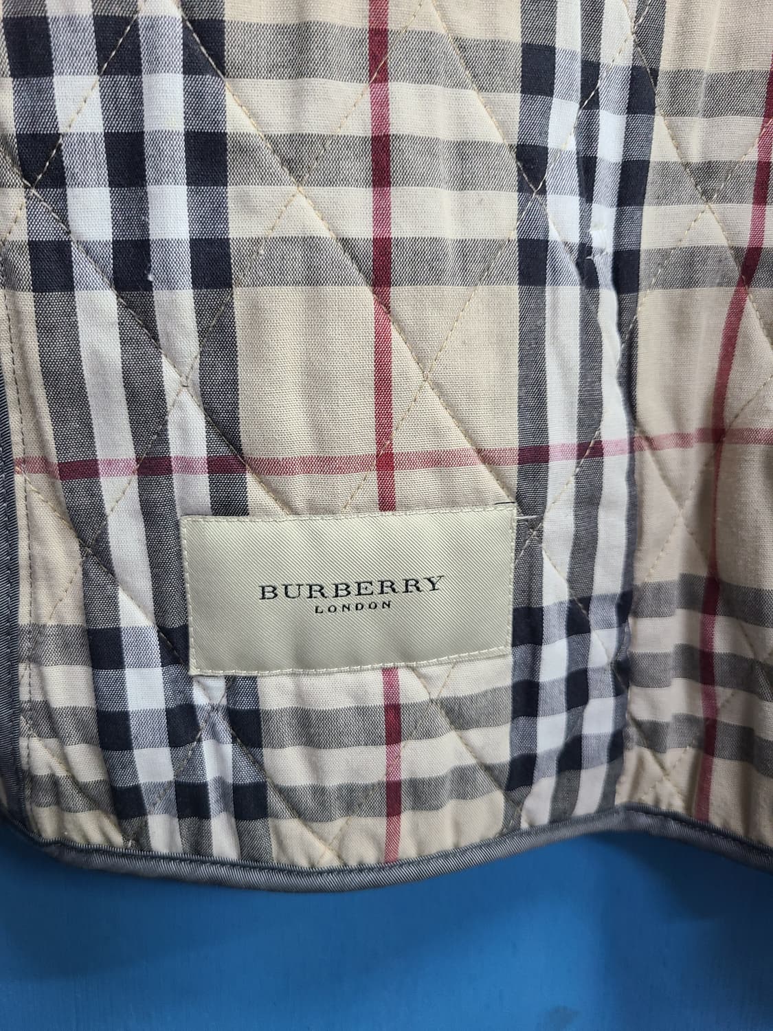 버버리 퀼팅패딩조끼 상품이미지10