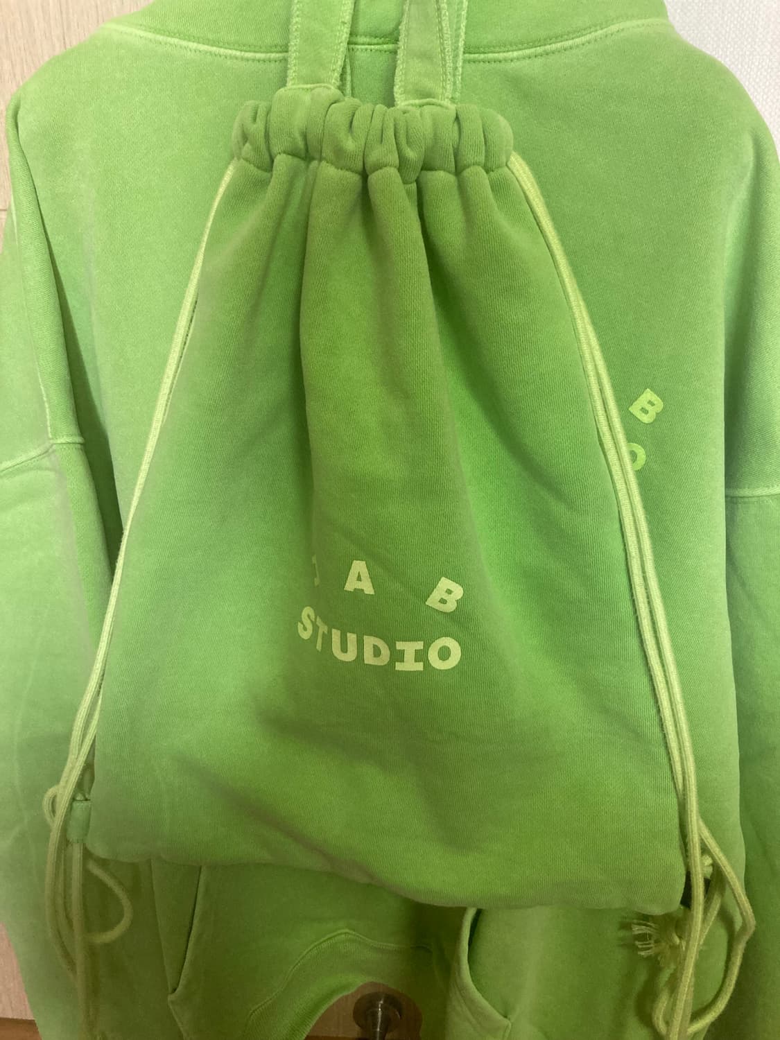 아이앱 스튜디오 후드티 + 에코백 세트 그린 상품이미지3