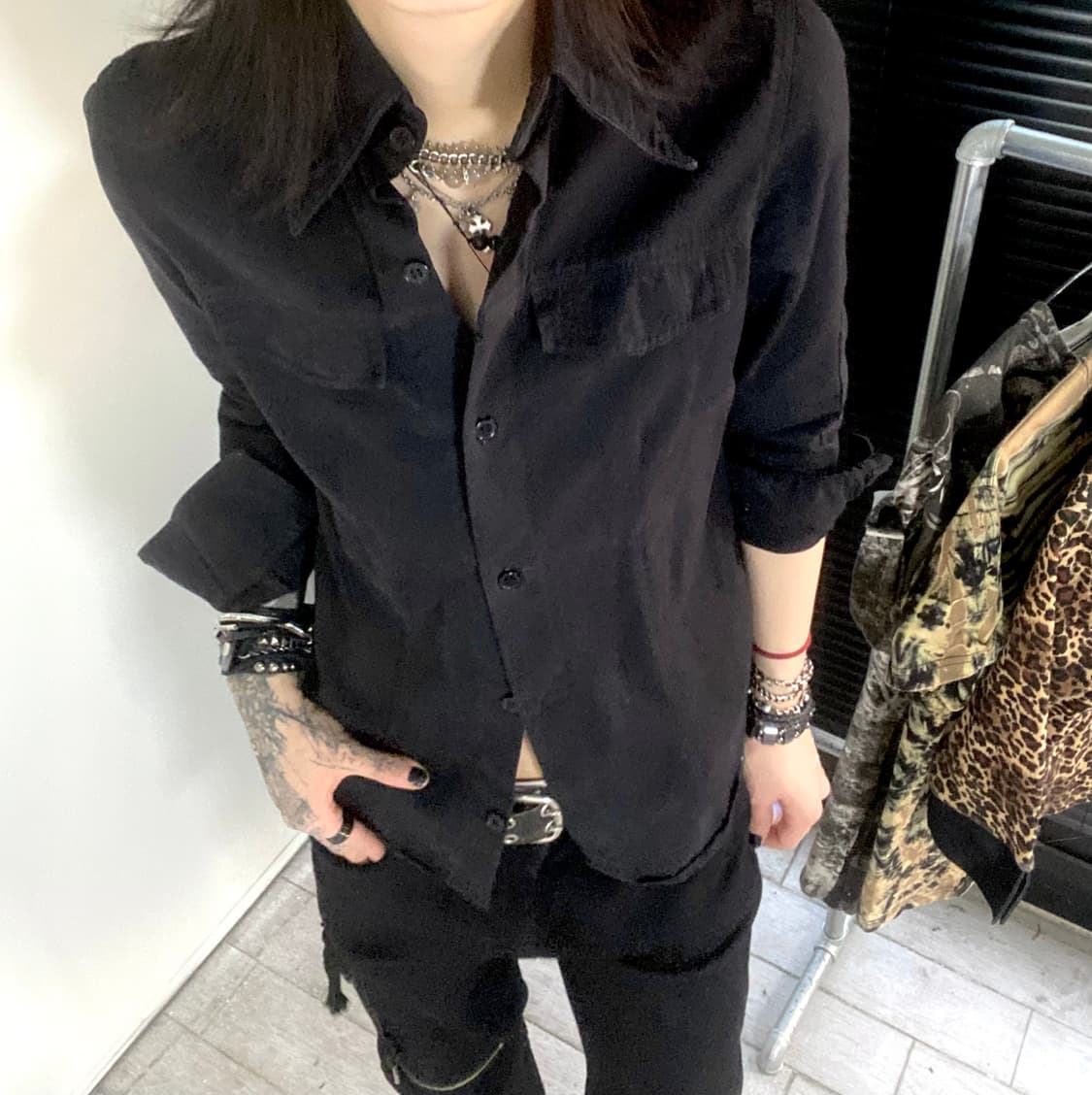 golden goose black shirts 상품이미지3